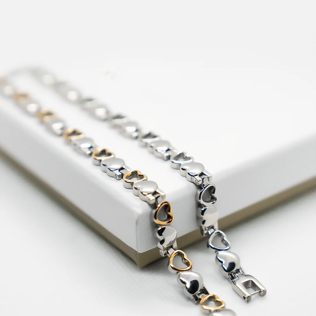 Magnetic Bracelet | Stylish Everyday Accessory for Women & Men